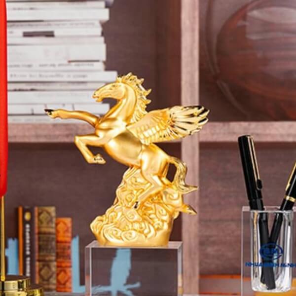 10 món quà tặng sếp thăng chức ý nghĩa 4_5