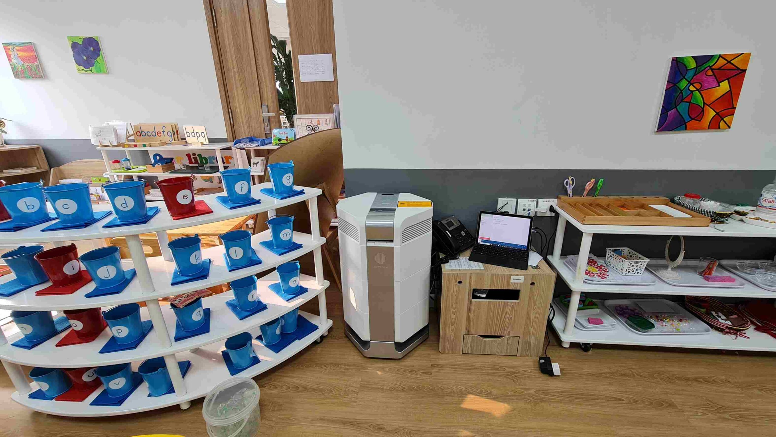 Trường Quốc Tế Sakura Và Giải Pháp Máy Lọc Không Khí Cho Trường Mầm Non Toàn Diện 3 Máy lọc không khí cho trường mầm non Sakura- Airproce AI 300