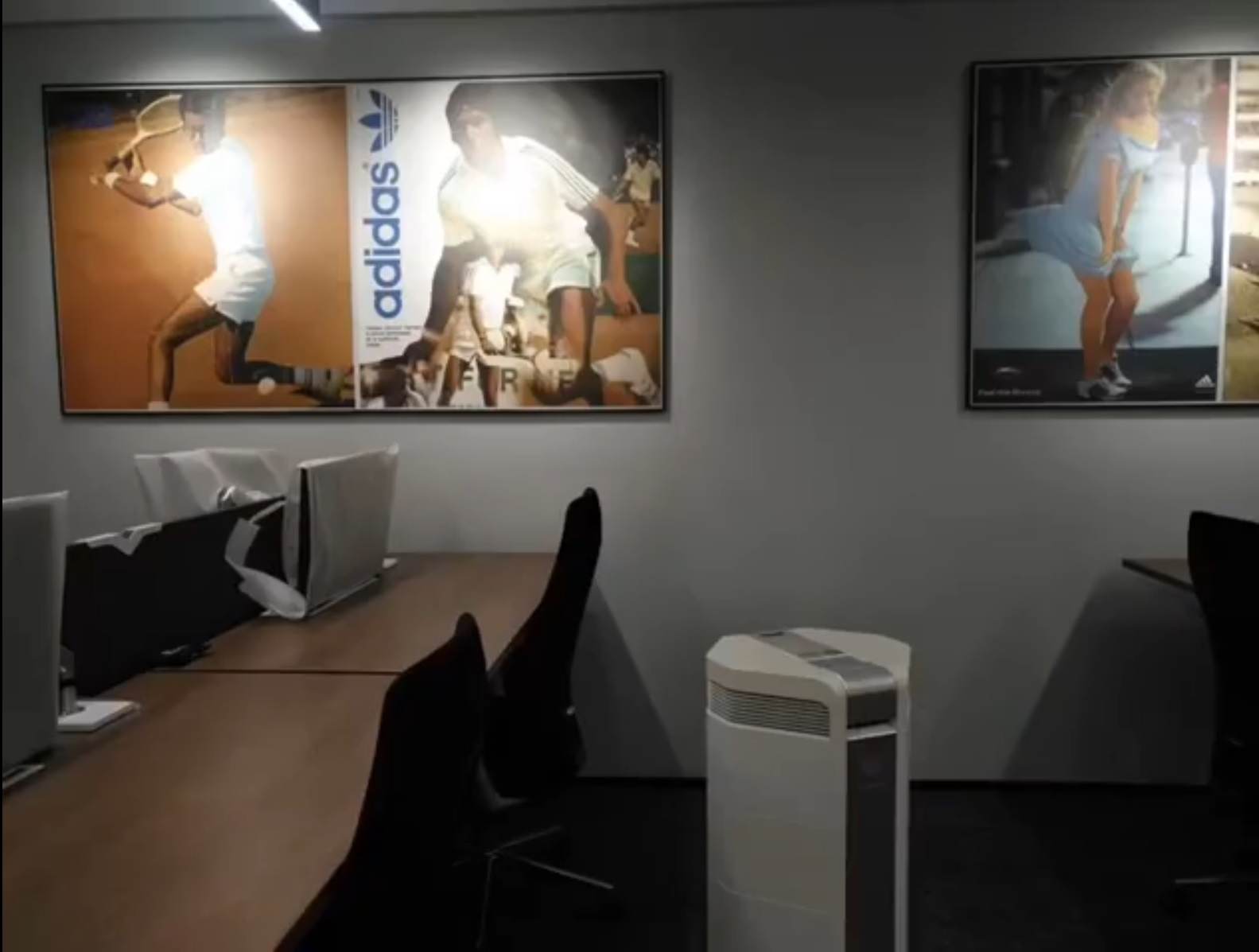 Tại sao Adidas lựa chọn máy lọc không khí cho showroom là AirProce AI-600? 3 Tại sao Adidas lựa chọn máy lọc không khí cho showroom là AirProce AI-600?