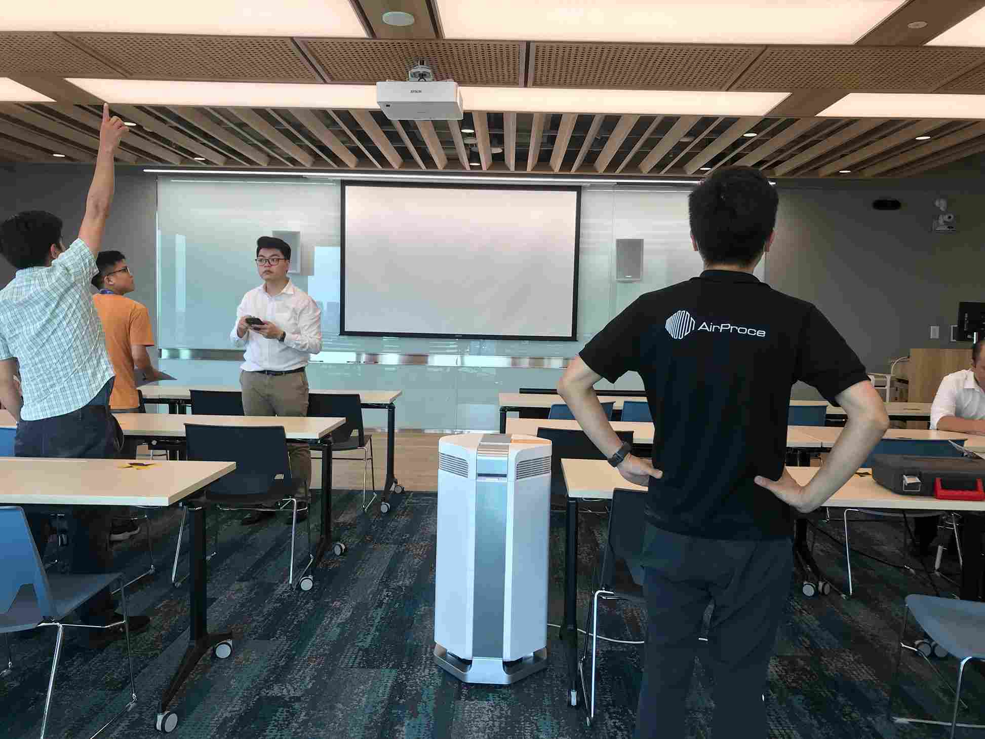 Microsoft Lựa Chọn AirProce AI-600: Tiêu Chuẩn Máy Lọc Không Khí Cho Tập Đoàn Công Nghệ 4 Tại sao AirProce AI-600 là lựa chọn số 1 của Microsoft?