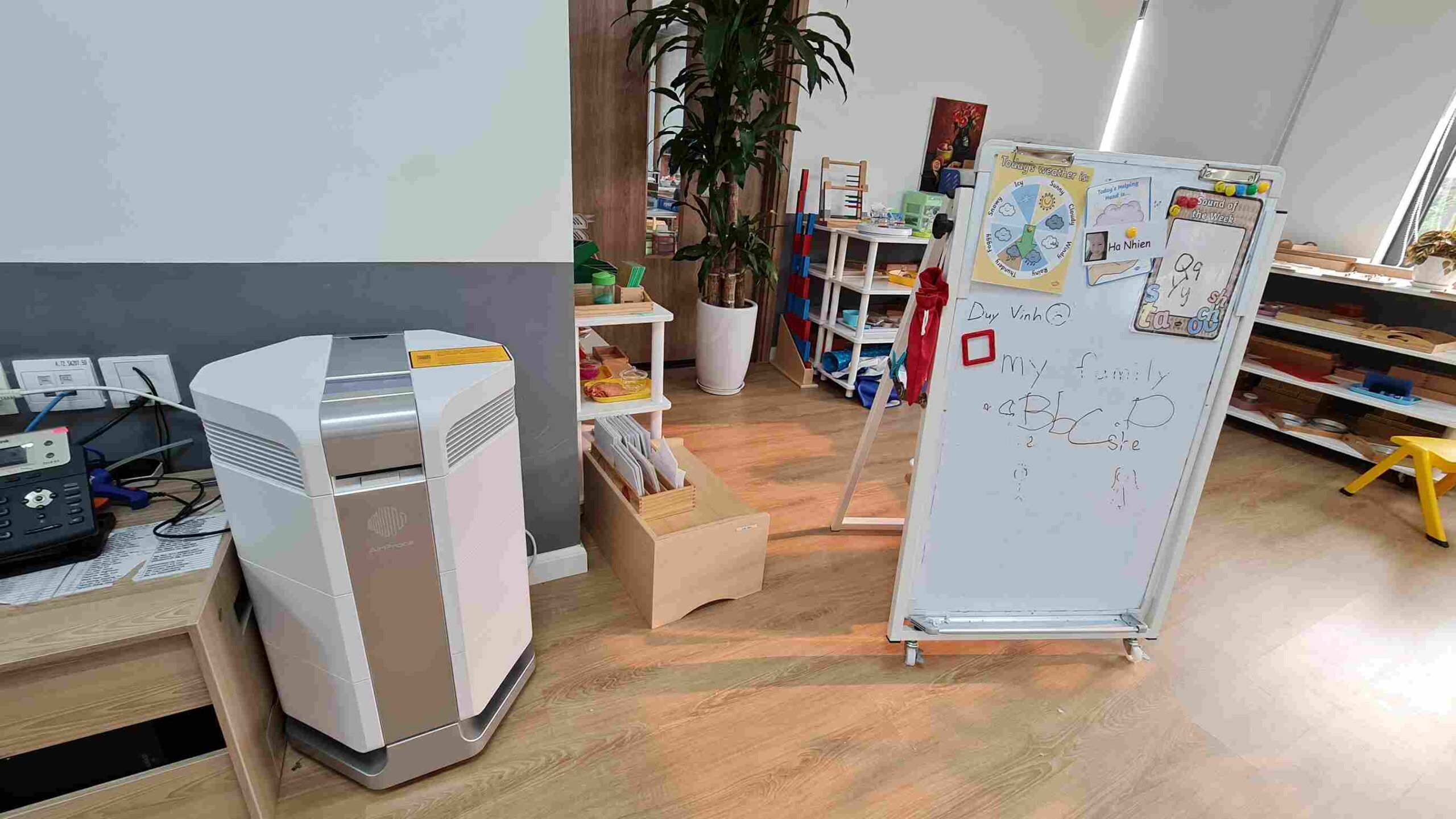 Tại sao trường Quốc Tế Him Lam lựa chọn máy lọc không khí AirProce? 4 Máy lọc không khí cho trường quốc tế - Airproce 300