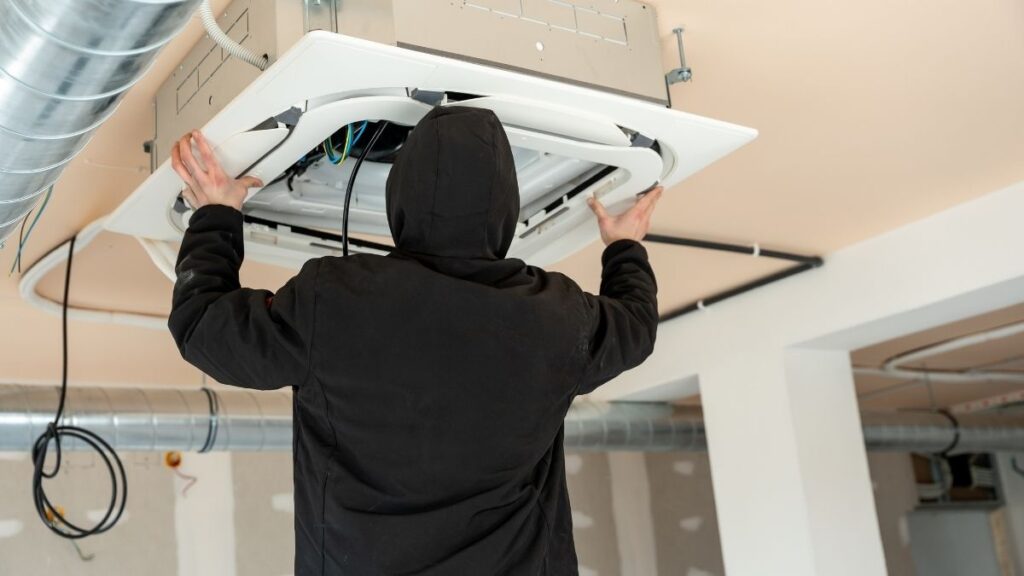 Bảo dưỡng hệ thống lọc không khí: Quy trình chuẩn giúp tăng tuổi thọ thiết bị 1 bảo dưỡng hệ thống lọc không khí