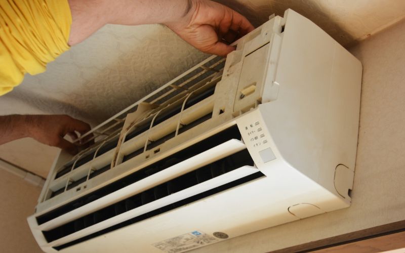 Lắp lại bộ lọc và kiểm tra hoạt động