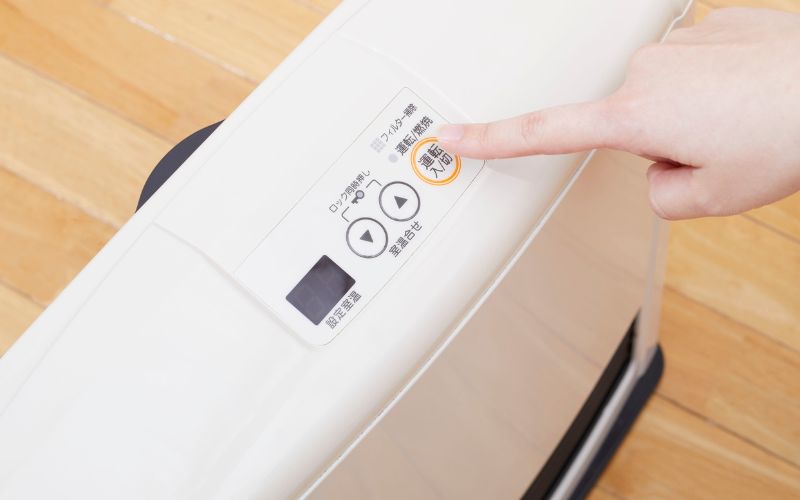 Tắt nguồn và rút điện trước khi vệ sinh