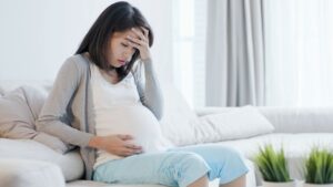 bà bầu bị khó thở hụt hơi 3 tháng giữa