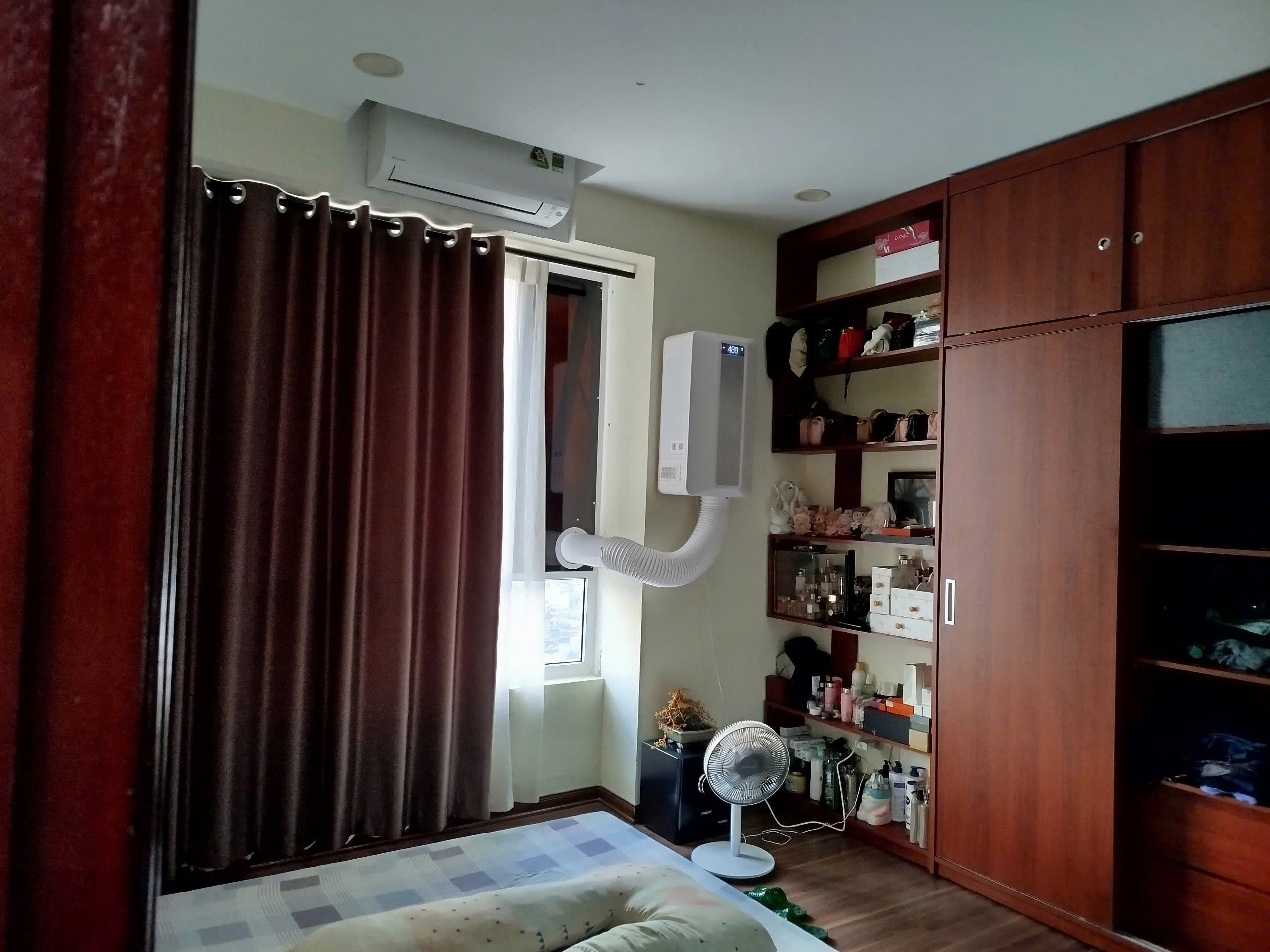 Nên sử dụng cửa thông gió nếu nhà có thiết kế kín để sử dụng điều hòa