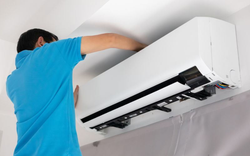 Vệ sinh máy lạnh định kỳ
